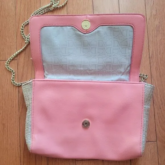Danielle Nicole Straw Purse (Pink) - Picture 3 of 4